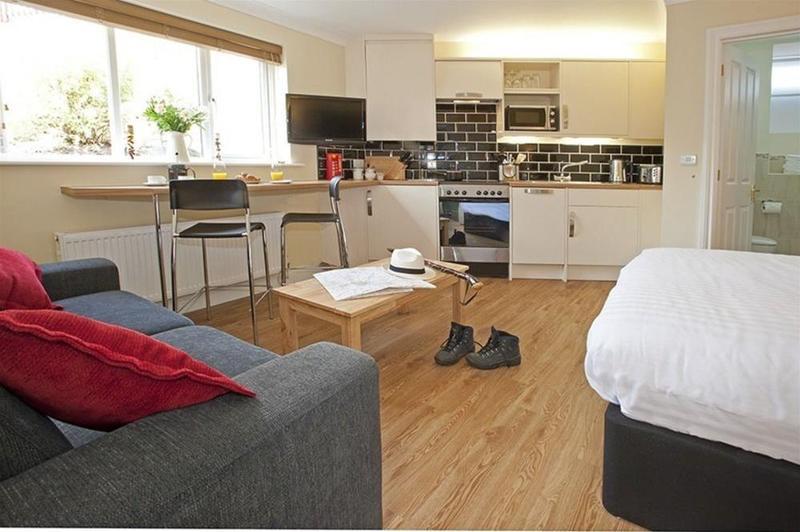 Peartree Serviced Apartments Salisbury Exterior foto