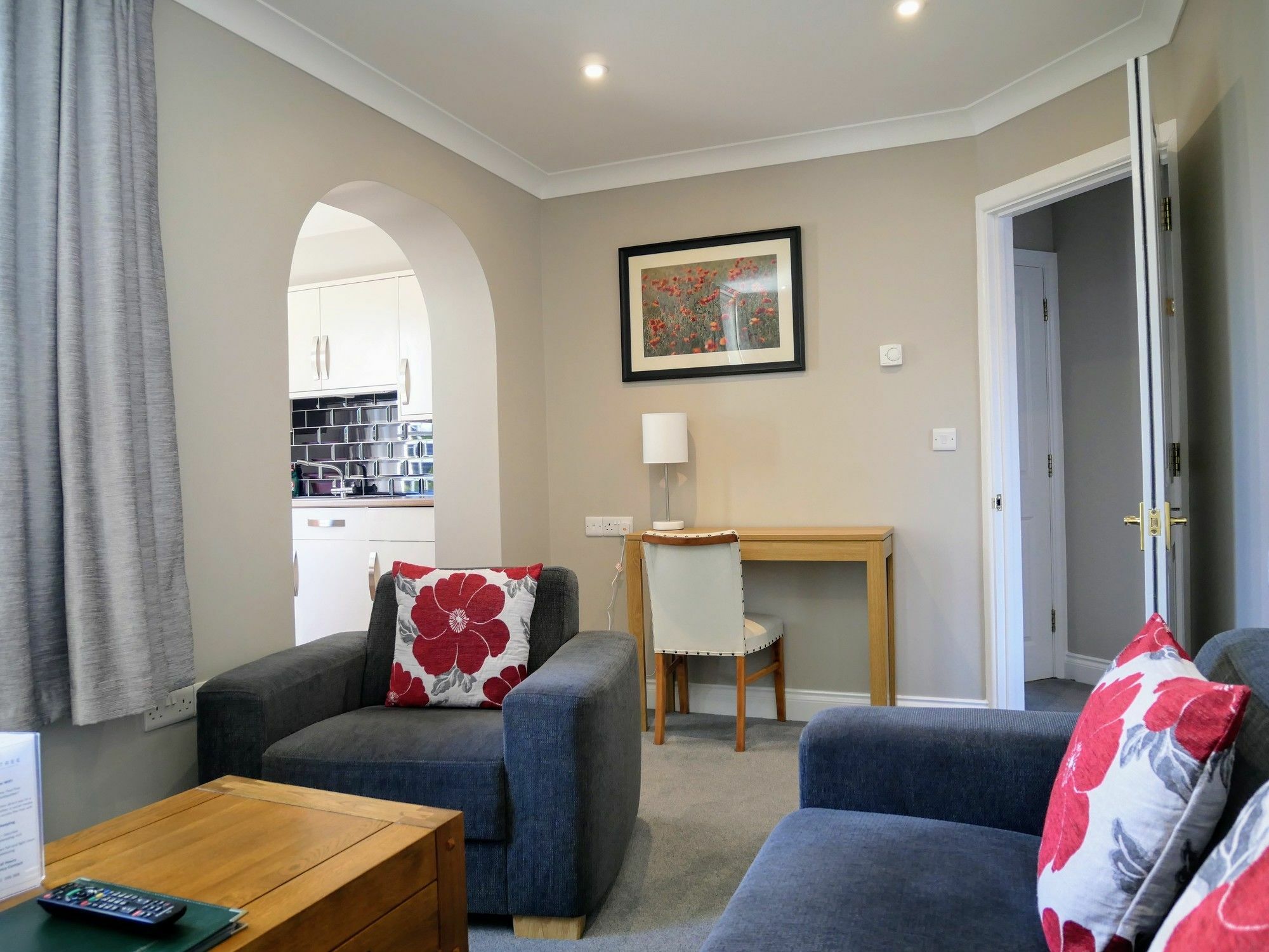 Peartree Serviced Apartments Salisbury Exterior foto